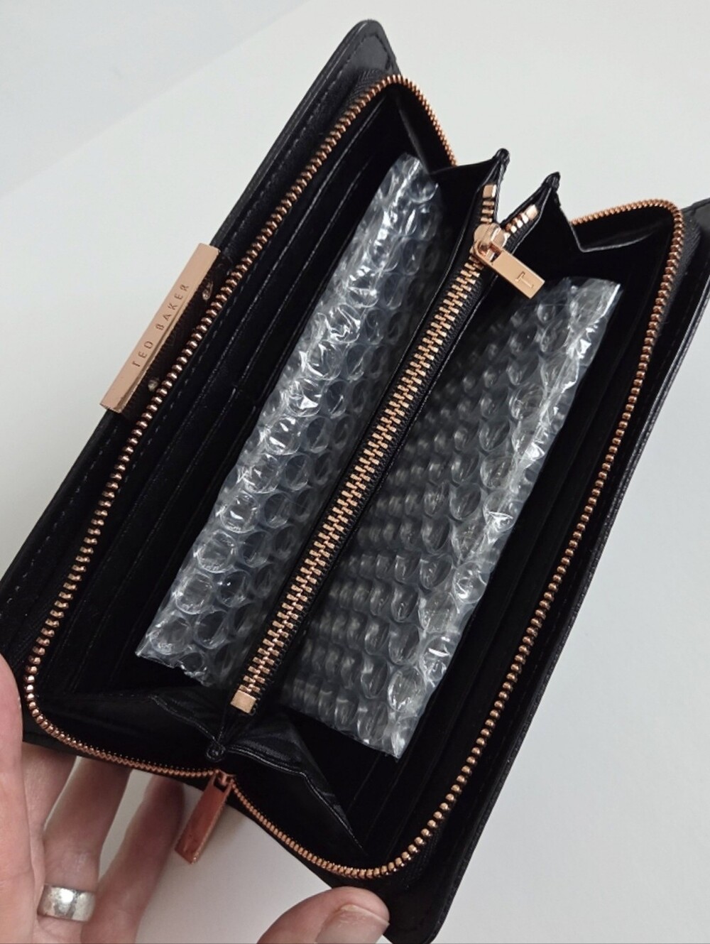 Ted Baker London Black Leather Zip Around Long Wallet With Rose Gold Hardware - Picture 7 of 16